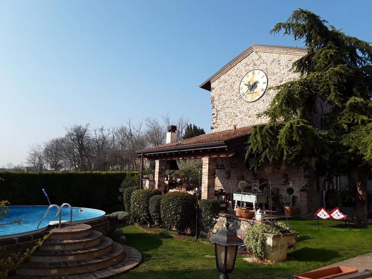 Gallo Delle Pille Monzambano Exterior photo